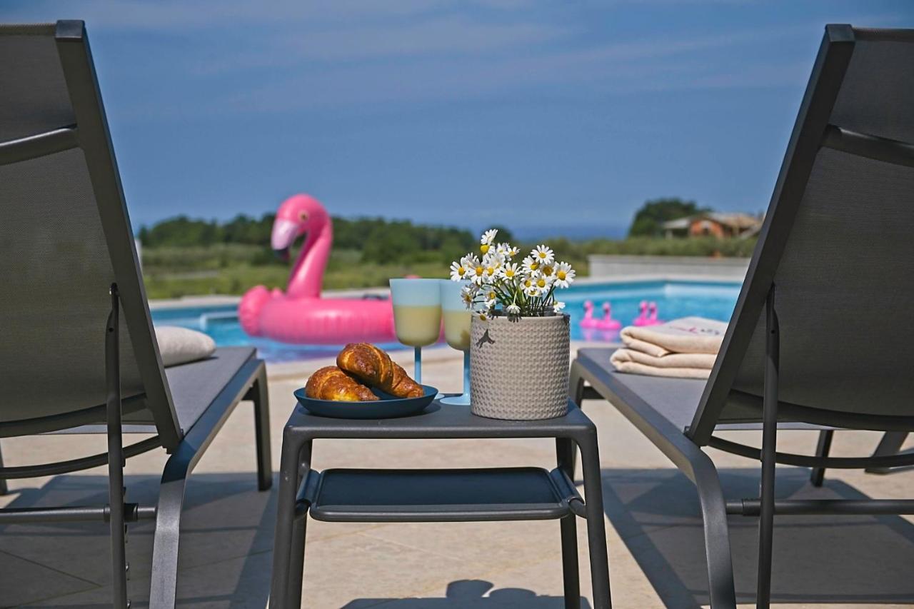 Villa Flamingo Kaštelir Exteriér fotografie